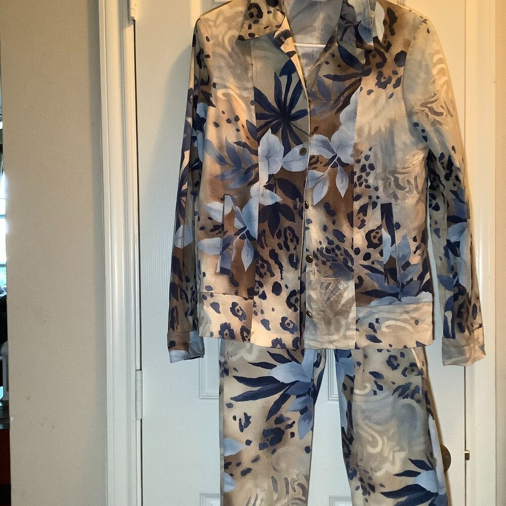 Miss Alliage Collection Floral Ankle fit 2 Piece Pantsuit